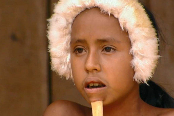 巴西的这个原始部落,为何来到这里的男女游客都会尴尬?