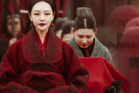 离秋公主的扮演者