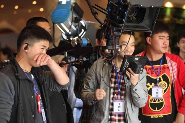 电影是怎么拍摄的?