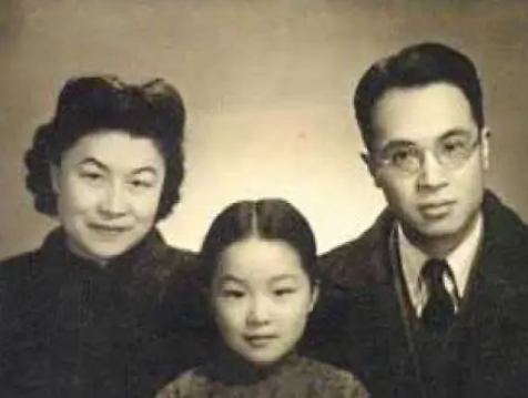 钱钟书的围城结局是方鸿渐死了吗？