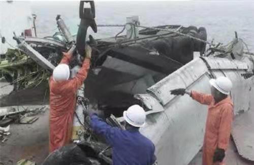 中国建国以来民航史上发生过哪些重大空难事故？