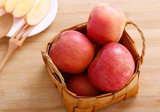 到底什么时候吃苹果最好