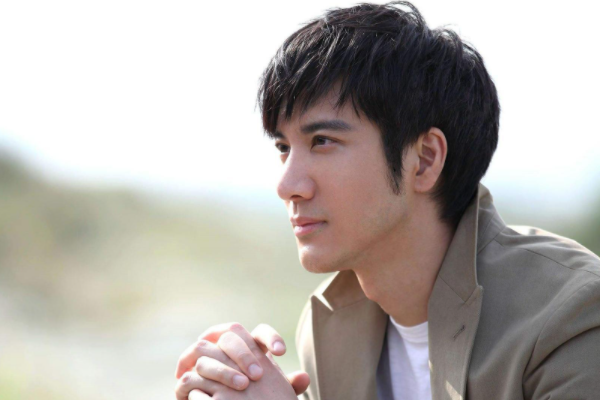 哇哈哈的代言人都有谁?