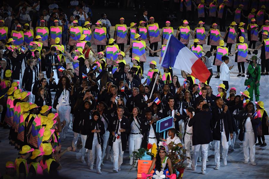 第一届现代奥林匹克运动会是在哪一年？在哪里举行的？