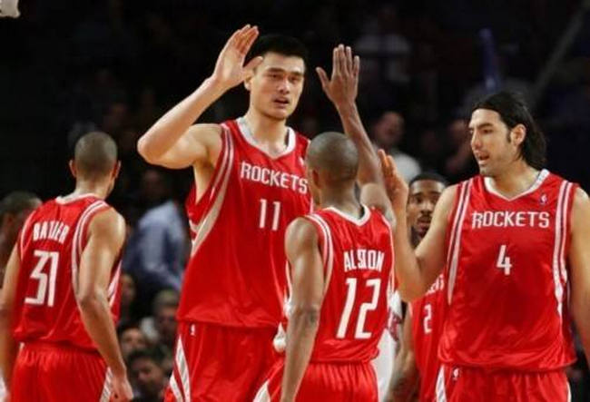 姚明现在身价大概是多少钱?