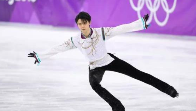 羽生结弦的家庭背景是什么？家里是世代滑冰的么？