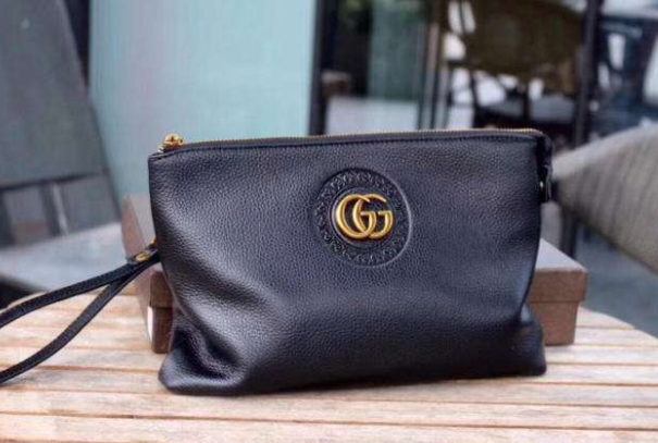 男士包品牌都有哪些？求推荐。