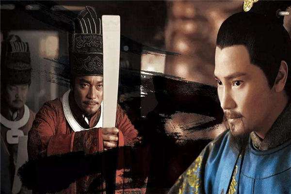 一千多年秦桧等四人长跪岳坟前,秦桧当年到底做了什么?