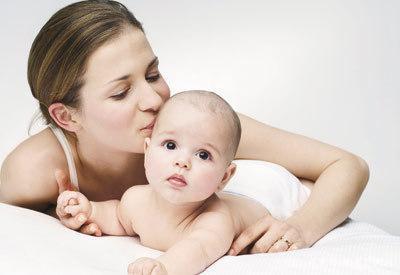 夫妻两个人都是单眼皮,能生出双眼皮宝宝吗?