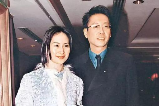 何超琼为什么不能生育？