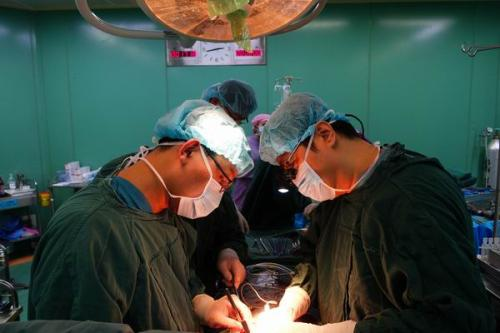 日本漫画家三浦健太郎因急性主动脉解离去世,这种病是否可以预防?