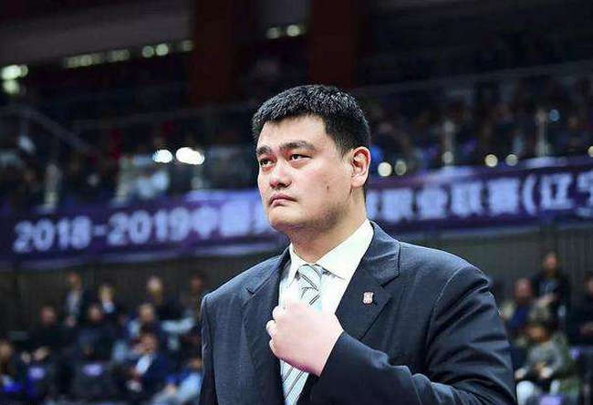 姚明现在身价大概是多少钱?