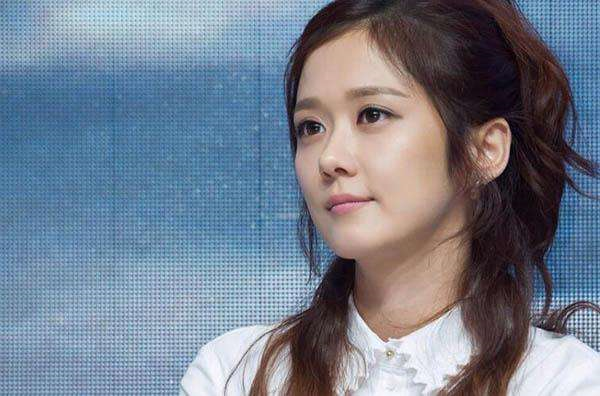 张娜拉方否认结婚是怎么回事?