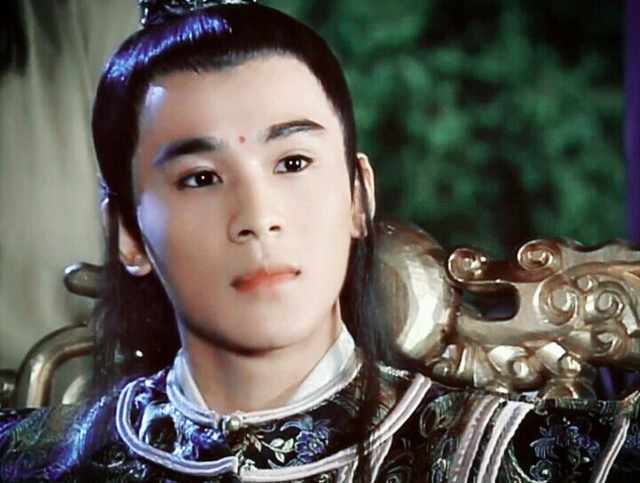 雪花女神龙中欧阳明日喜欢谁 最后结局怎样