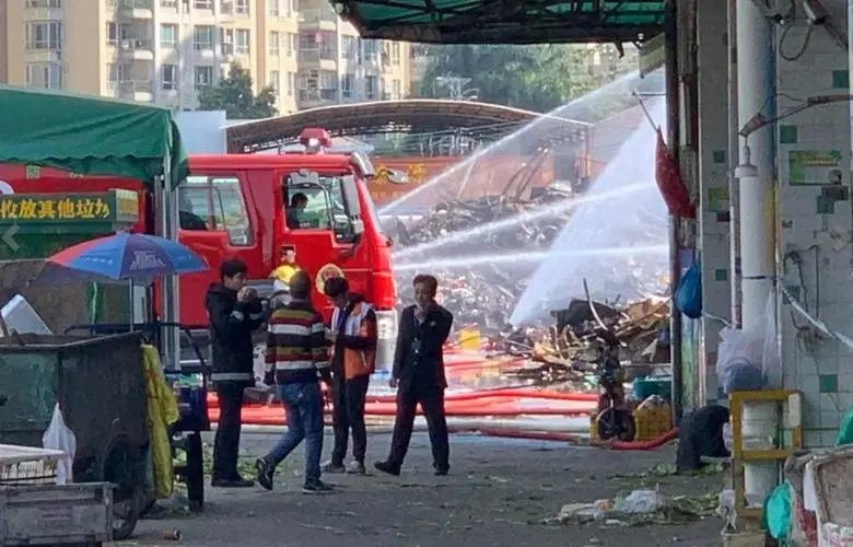 广州番禺清河市场火灾明火已被扑灭,引发这起火灾的原因是什么?