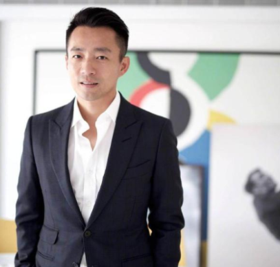 汪小菲起诉开发商，称被拖欠房产证10余年，为何维权这么难？