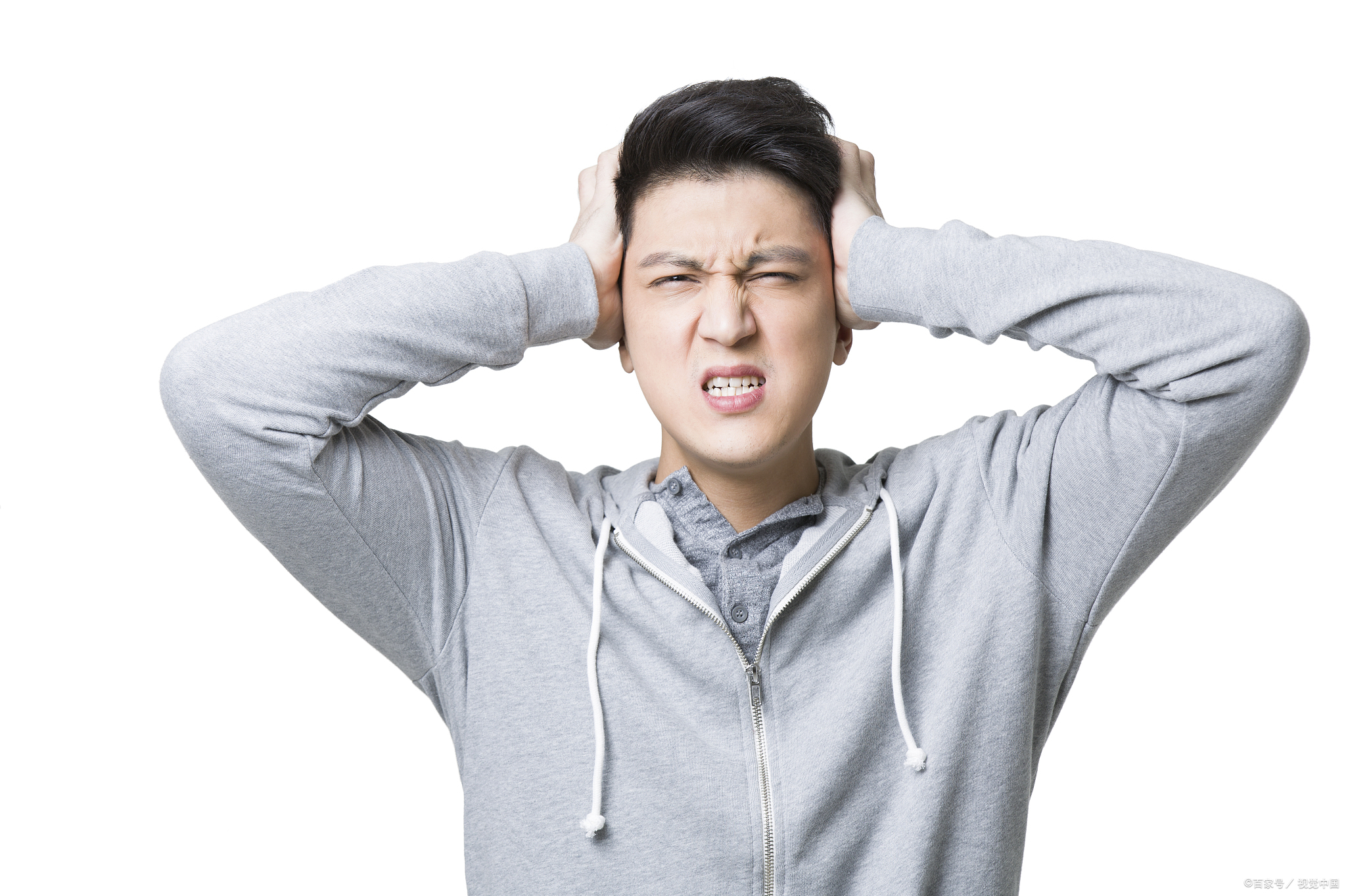 河南大学一大三女生脑出血去世了，造成此现象的原因是什么？