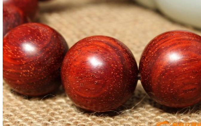 金星紫檀和小叶紫檀的区别是什么？