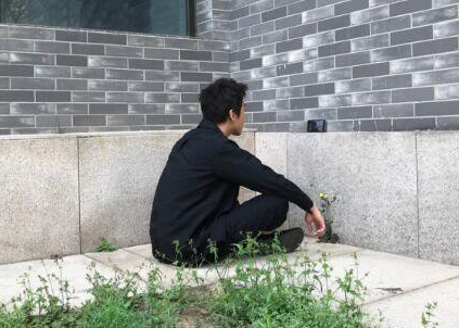 新一季跑男开播在即,邓超墙角录视频助威,邀请嘉宾阵容不容小觑,期待吗?