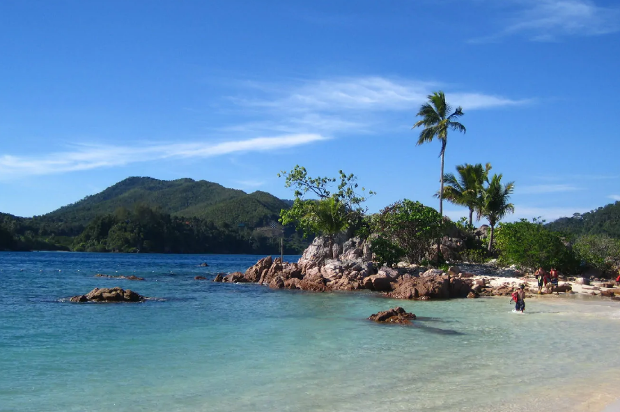 大连和青岛哪个旅游更好玩?