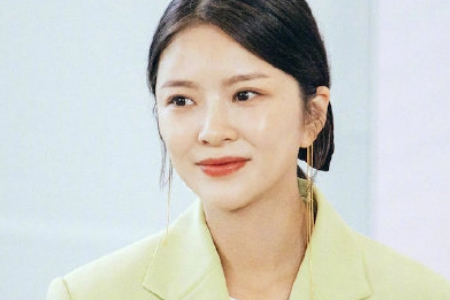 王灿的第一任老公是谁？