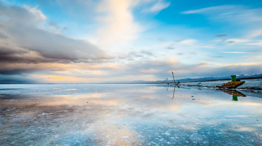 去青海旅游至少需要多少钱?什么地方需要去?