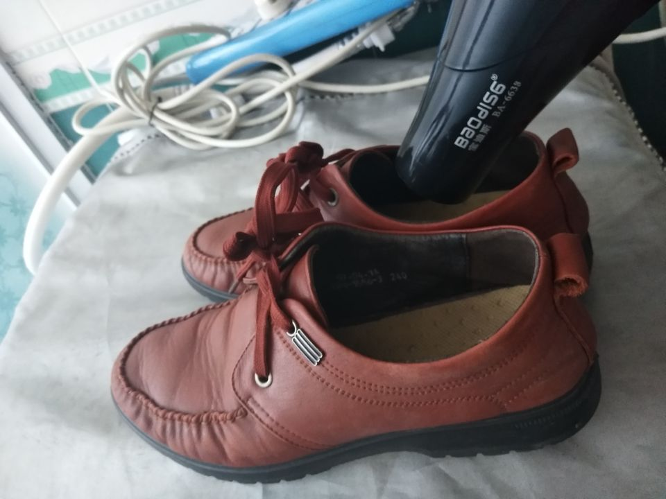 新鞋挤脚怎么办？