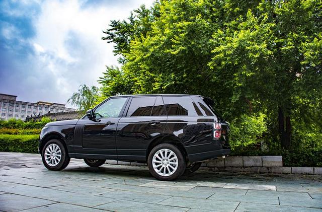 路虎车主讲述堵宝马100多天全过程，事件的始末究竟是怎么回事？