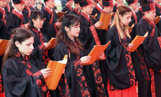 父亲写给儿子十八岁成人礼的一封信怎么写