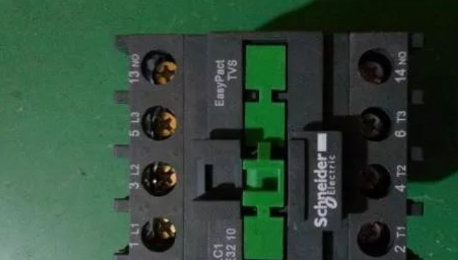 接触器接法是什么?