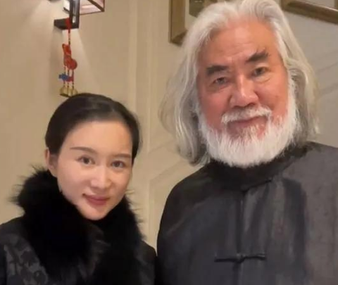 张纪中晒出离婚协议书,给前妻天价补贴,他和前妻有何纠纷?