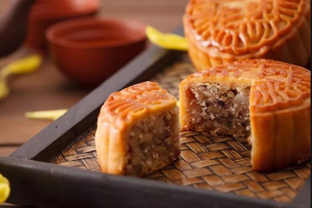 五仁口味占全部月饼销量40%,为何年轻人越来越爱五仁月饼了?