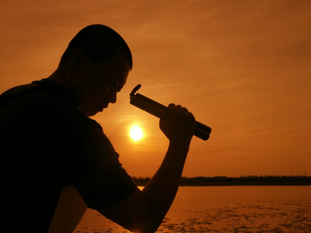 想念与思念的区别?