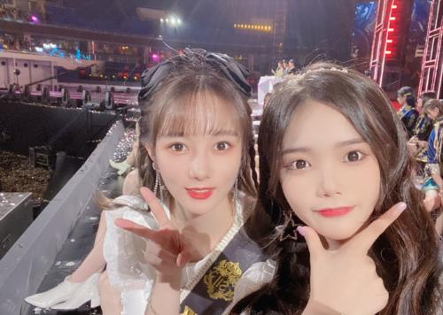 太吓人!SNH48刘丽千直播时吐血,是身体不适还是为了热度?