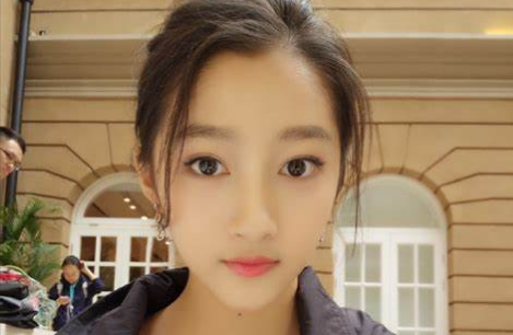 关晓彤和赵丽颖关系怎么样?