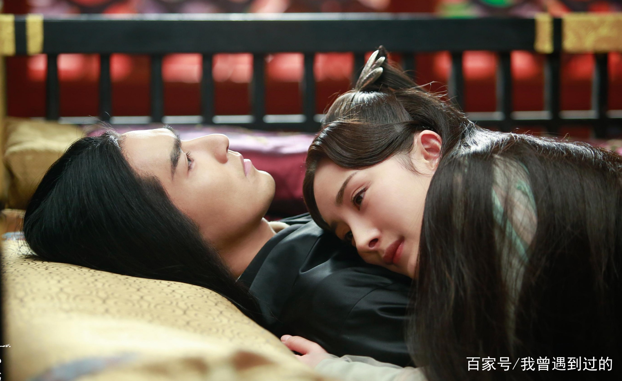 三生三世十里桃花讲述了哪三世