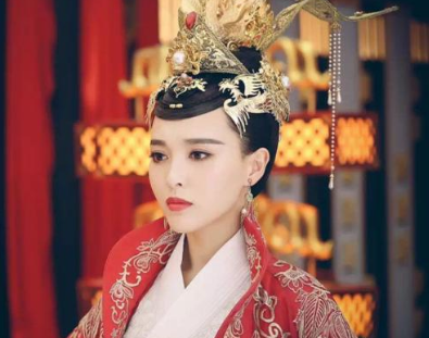 唐嫣新剧《燕云台》皇后造型惊艳!你觉得怎么样?
