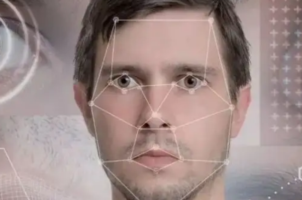 可以将本地视频换脸的软件哪个好用?