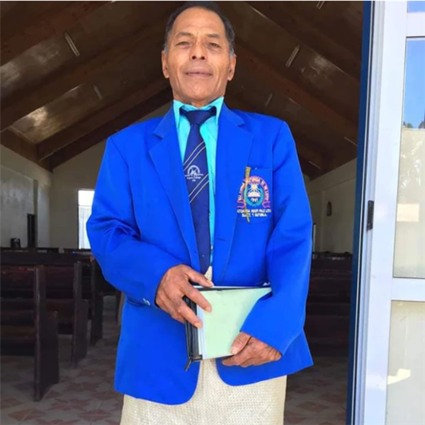 汤加57岁男子漂流27小时生还,他这在27小时内都经历了什么?