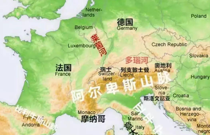 阿尔卑斯山在哪个国家?