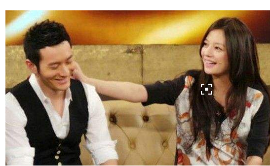 北电班主任崔新琴怎么评价赵薇和黄晓明?