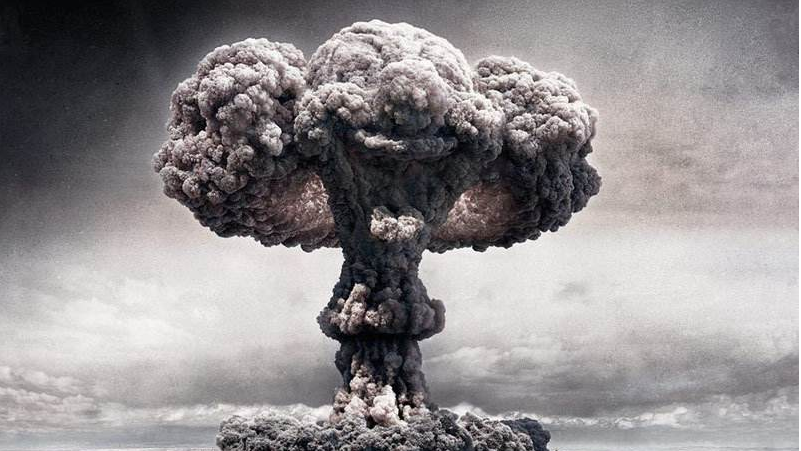 俄军试验场爆炸5名核专家遇难,是普通爆炸还是核事故?