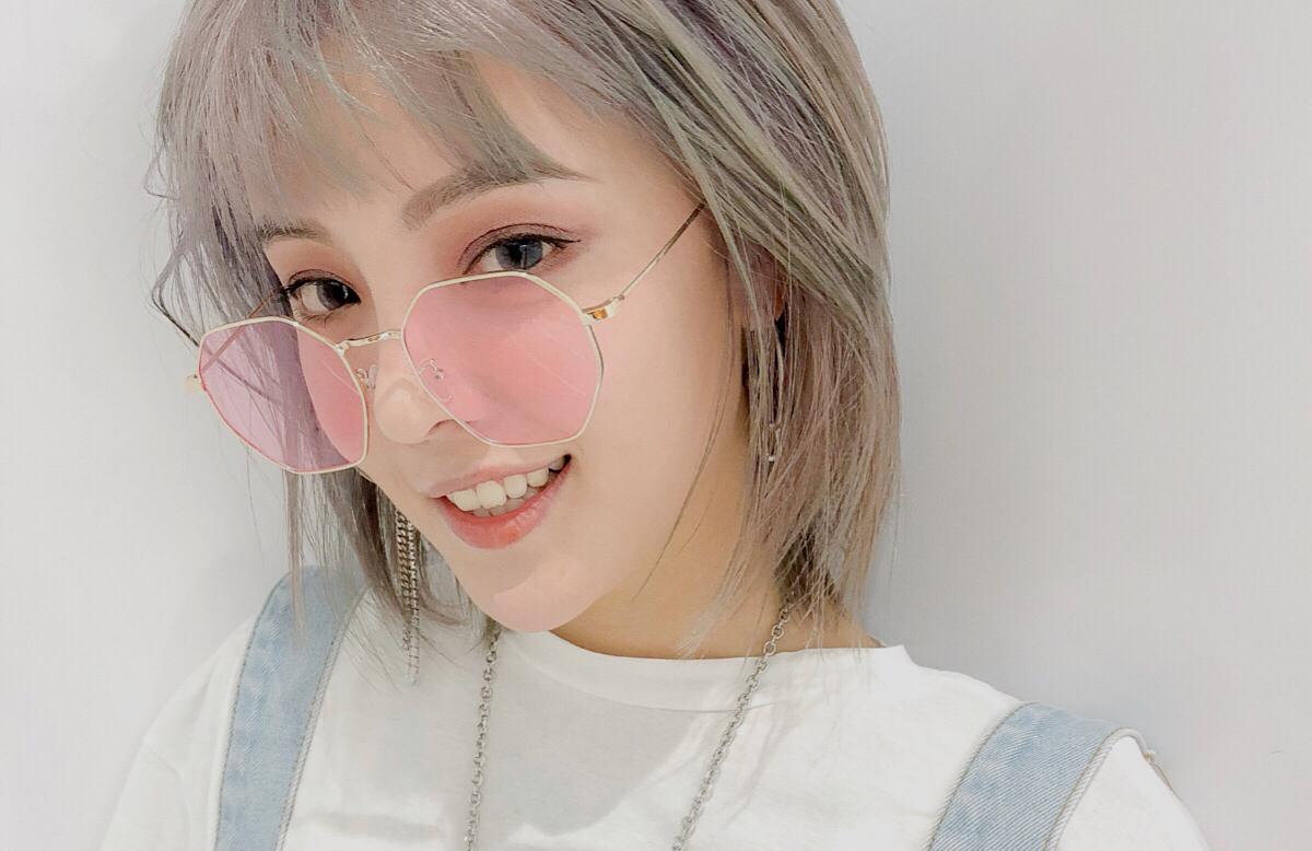 王思聪又换新女友,对方有何背景?