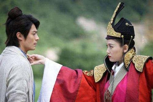 在《笑傲江湖》中,紫霞神功到底有多强?