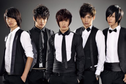 kiss的三种意思是什么?