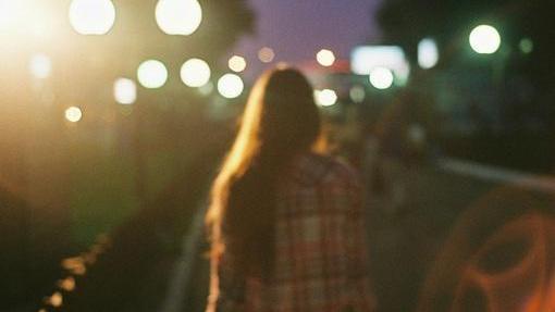 夜深了,人静了,为何你还不想睡?