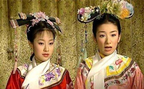 你觉着《还珠格格3》中为什么紫薇不跟皇上和尔康去看小燕子?