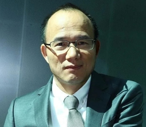 从主持人到阔太,为爱情离开东方卫视,50岁王津元到底过得怎么样?