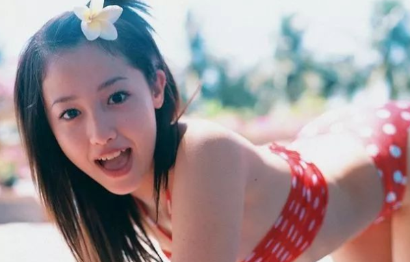 你是怎样评价泽尻绘里香的?