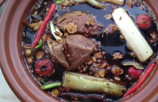 五香牛肉最正宗的做法?
